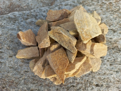 Златолит жёлтый декоративная каменная крошка купить в Туле