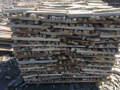 Горбушка златолит золотистый для облицовки купить в Туле