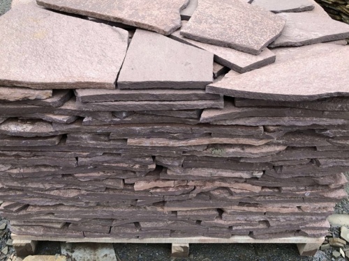 Плитняк лемезит бордовый для облицовки цоколя 20-25 мм  купить в Туле