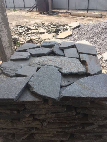 Златолит серебристый галтованный для цоколя купить в Туле